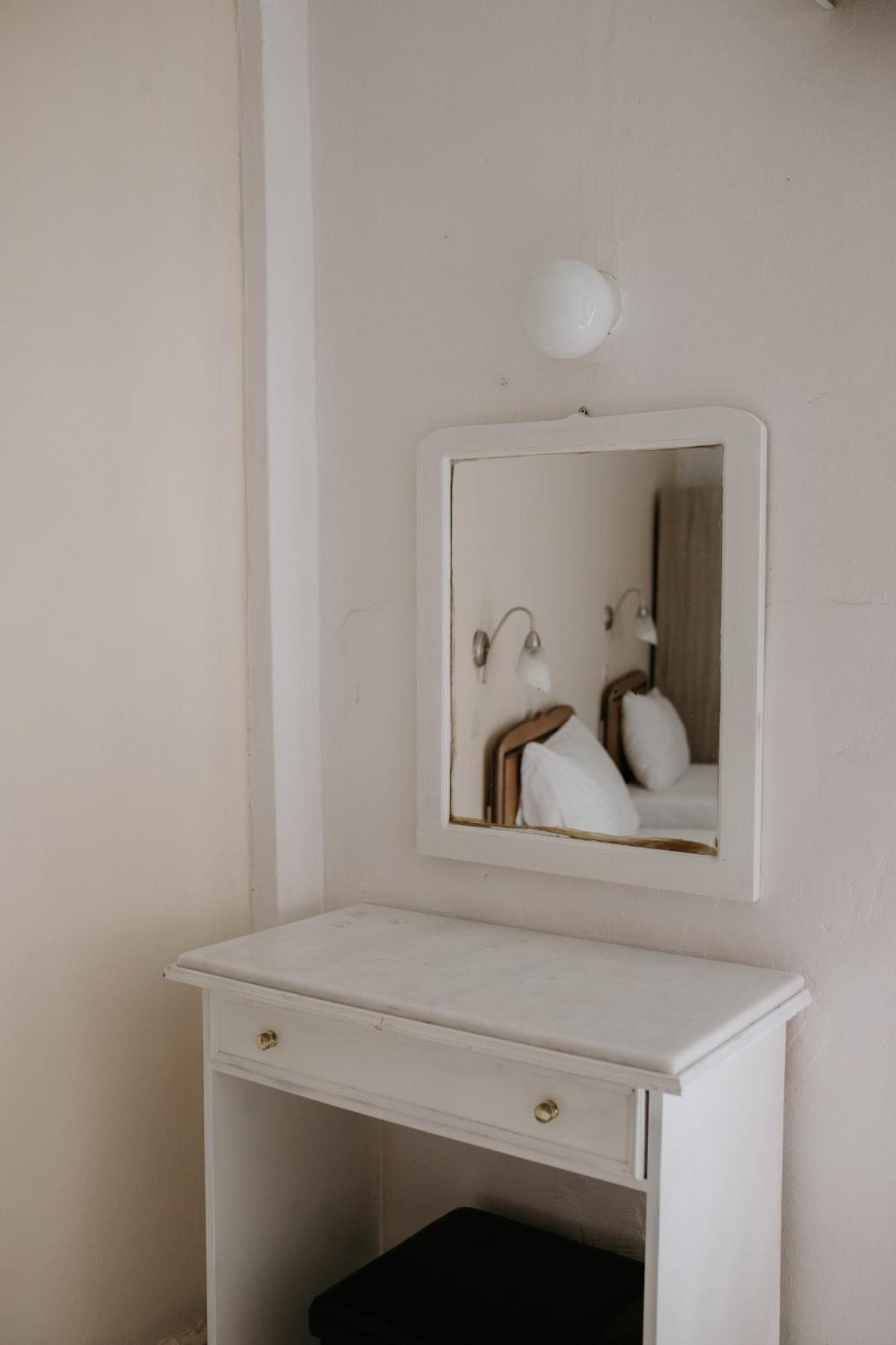 Hotel Thirasia Fira  Room photo