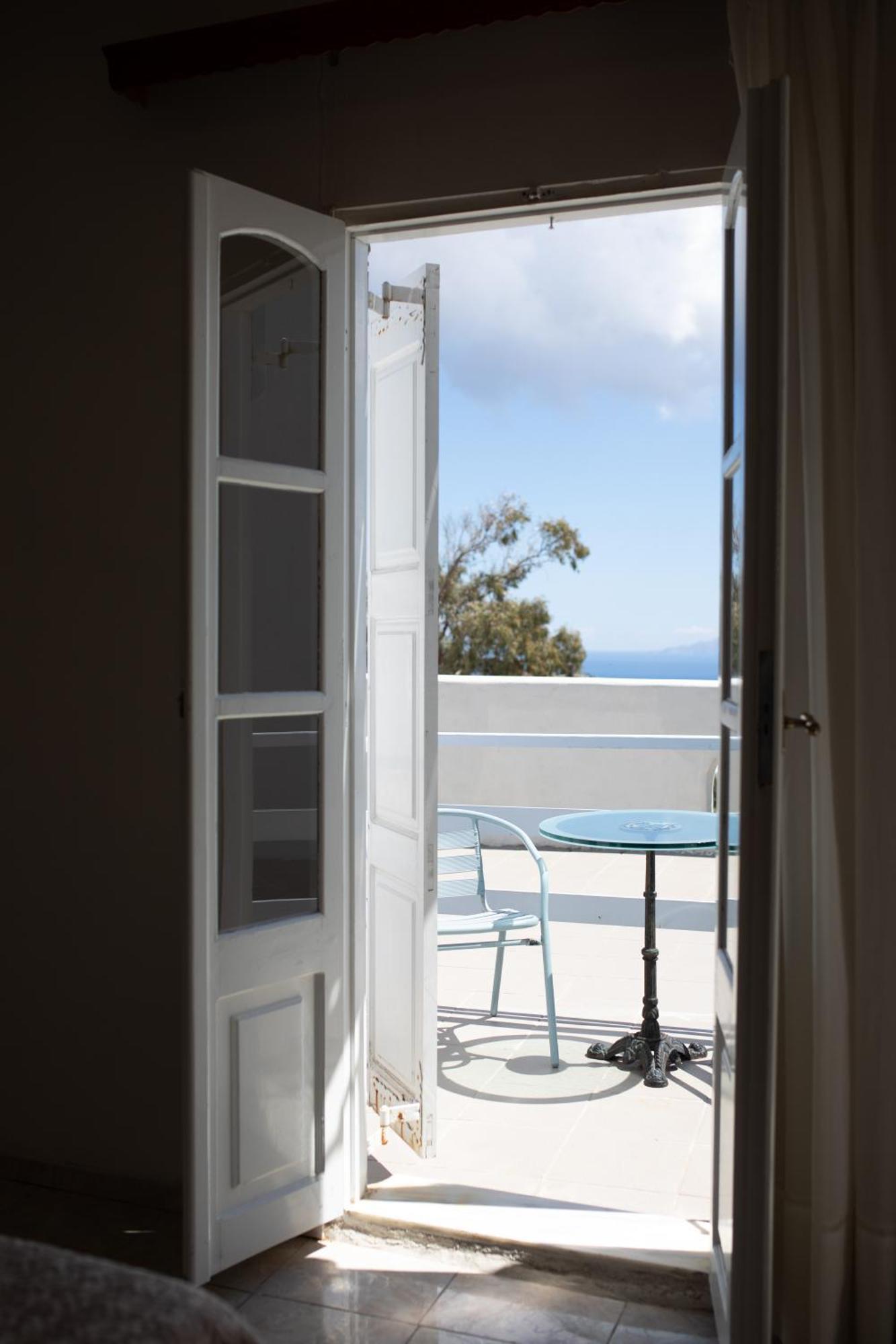 Hotel Thirasia Fira  Room photo
